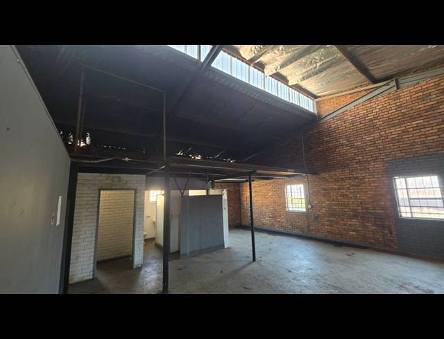 190M² WORKSHOP TO LET IN EMPANGENI RAIL